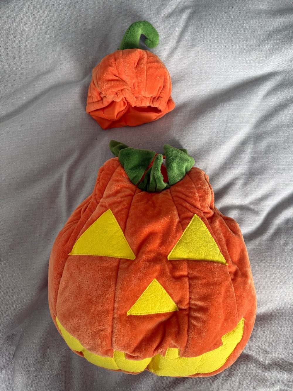 Pottery Barn Kids Glow-In-The-Dark Pumpkin Costume LIKE NEW